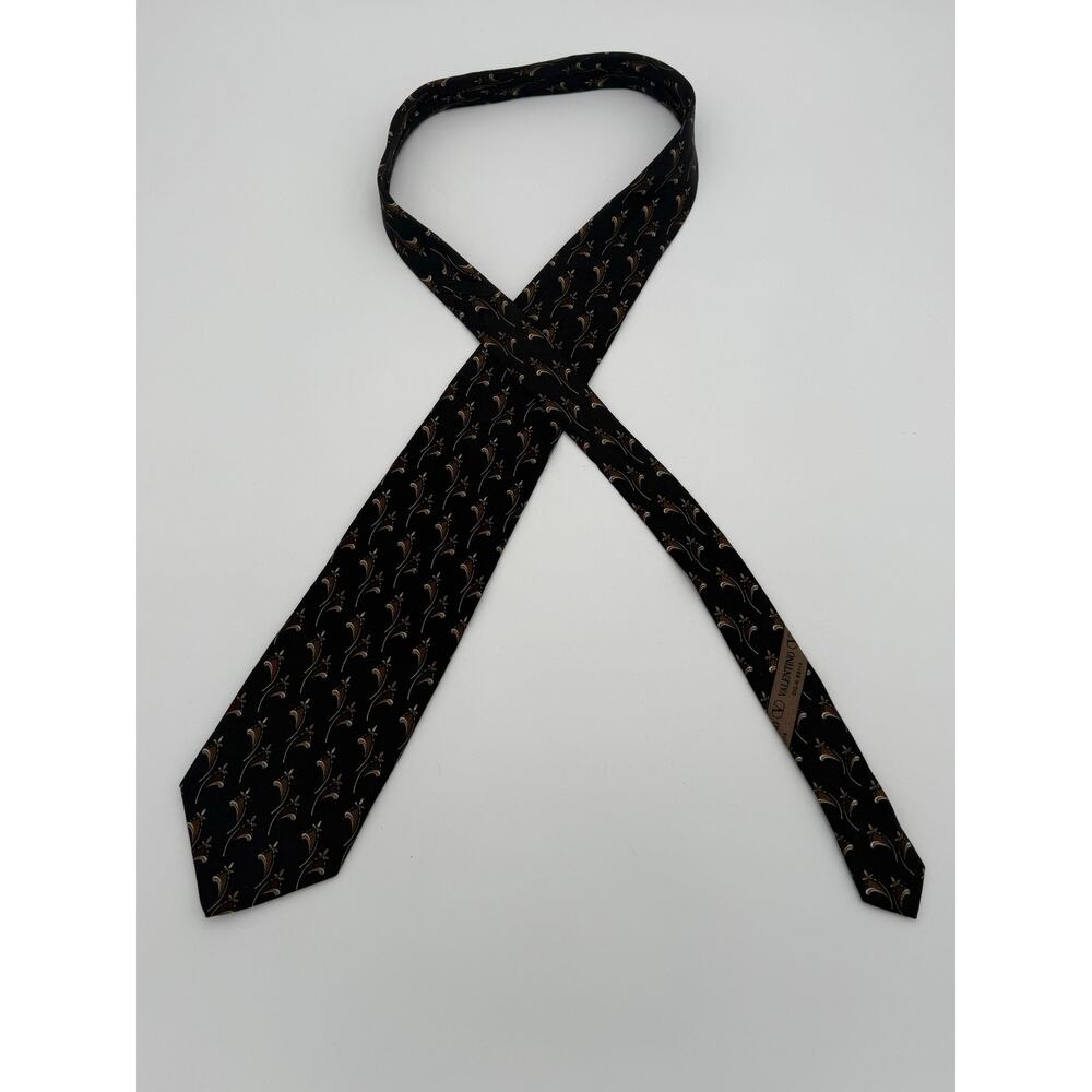 Valentino Cravatte Silk Tie Vintage Black Gold Floral Botanical Foulard 56”